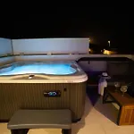 House Sauna&roof Jacuzzi *