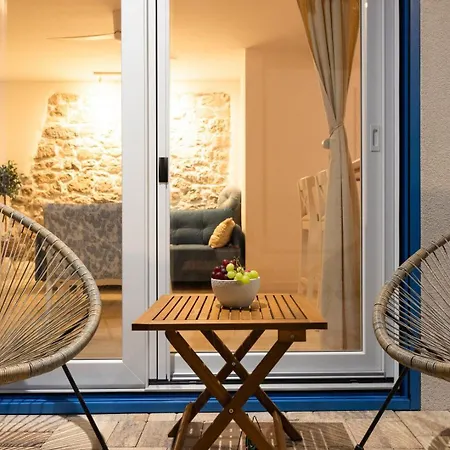 House Lebotticasa * 피로바츠