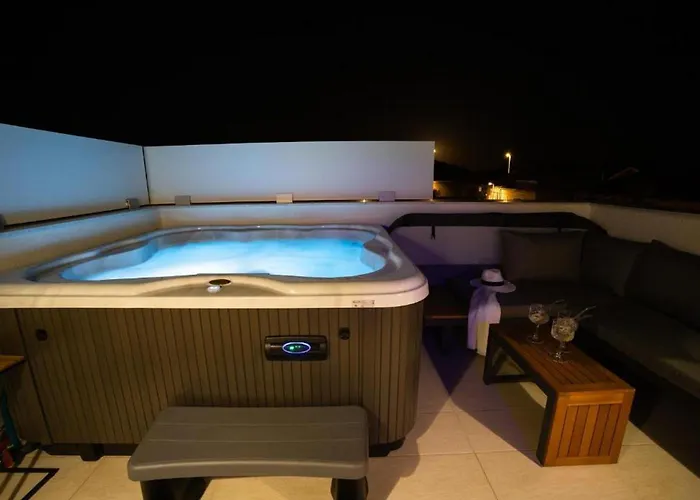 House Sauna&roof Jacuzzi *