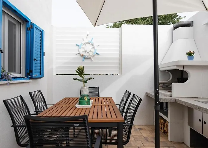 House Lebotticasa Dom wakacyjny Pirovac